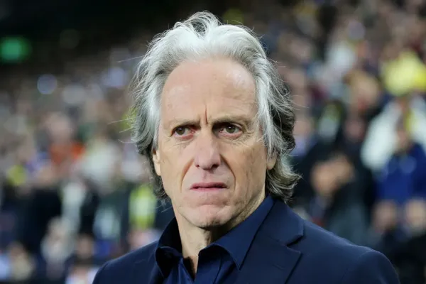 Técnico português fez história em passagem curta no Flamengo