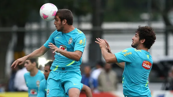 Timão ainda busca reforços para o sistema defensivo