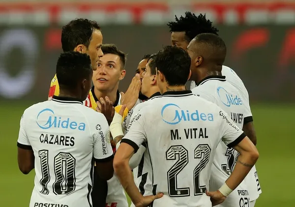 Titular do Timão tem deixado a equipe na mão nessa temporadaTimão tem deixado un equipe na mão nessa temporada