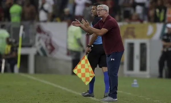 Treinador do Fluminense abriu o jogo na primeira derrota após oito partidas