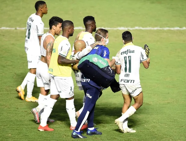 Treinador português terá que reinventar o Verdão se quiser ser o melhor do país