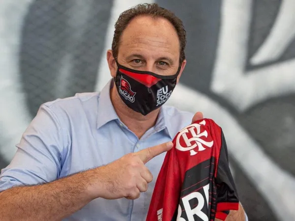 Treinador quer recuperar sua equipe e manter seu emprego no Mengão