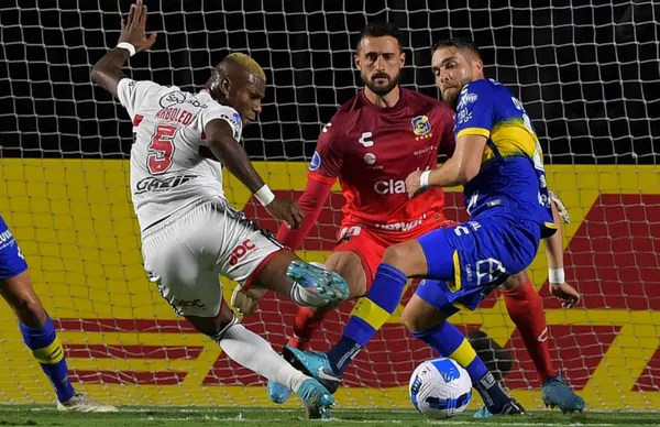 Tricolor tenta manter a liderança do grupo