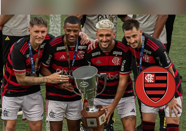 Varella, De La Cruz, Arrascaeta e Matías Viña, ao lado o escudo do Flamengo