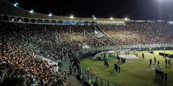 Vasco busca ter fator importante no próximo clássico (Foto: Vasco)