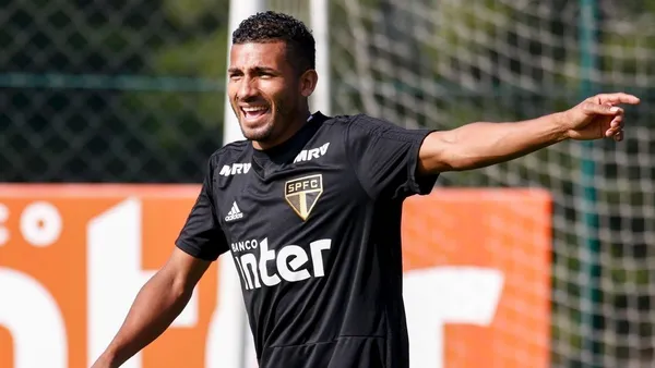 Veja quanto dinheiro o Tricolor já gastou com Joao Rojas