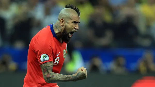 Vidal volta a ser o nome mais comentado no Flamengo