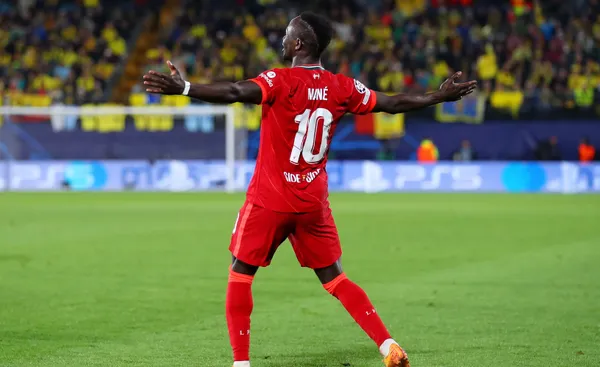 Villarreal ainda empatou a eliminatória, mas no 2º tempo "reds" foram mais fortes