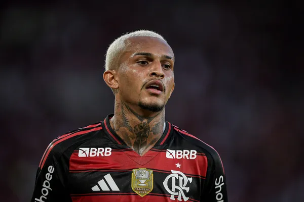 Wesley foi bicampeão da Libertadores pelo Flamengo e hoje brilha na Europa. Foto: Joisel Amaral/AGIF