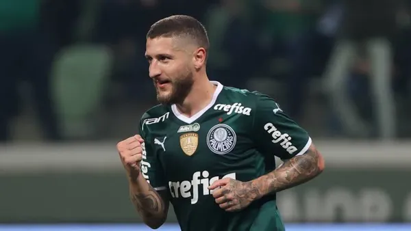Zé Rafael em ação pelo Palmeiras