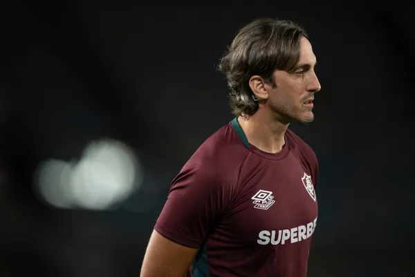 Zubeldía em ação pelo Fluminense no Maracanã. Foto: Thiago Ribeiro/AGIF