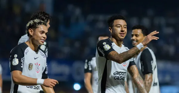 Lingard jogador do Corinthians comemora seu gol durante partida contra o Barra no estádio Ressacada pelo campeonato Copa Do Brasil 2026. Foto: Thiago Vasconcelos Dos Santos/AGIF