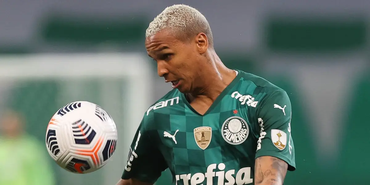 Deyverson vive o que podem ser seus últimos dias como jogador do Palmeiras e final da Copa Libertadores decidirá seu futuro