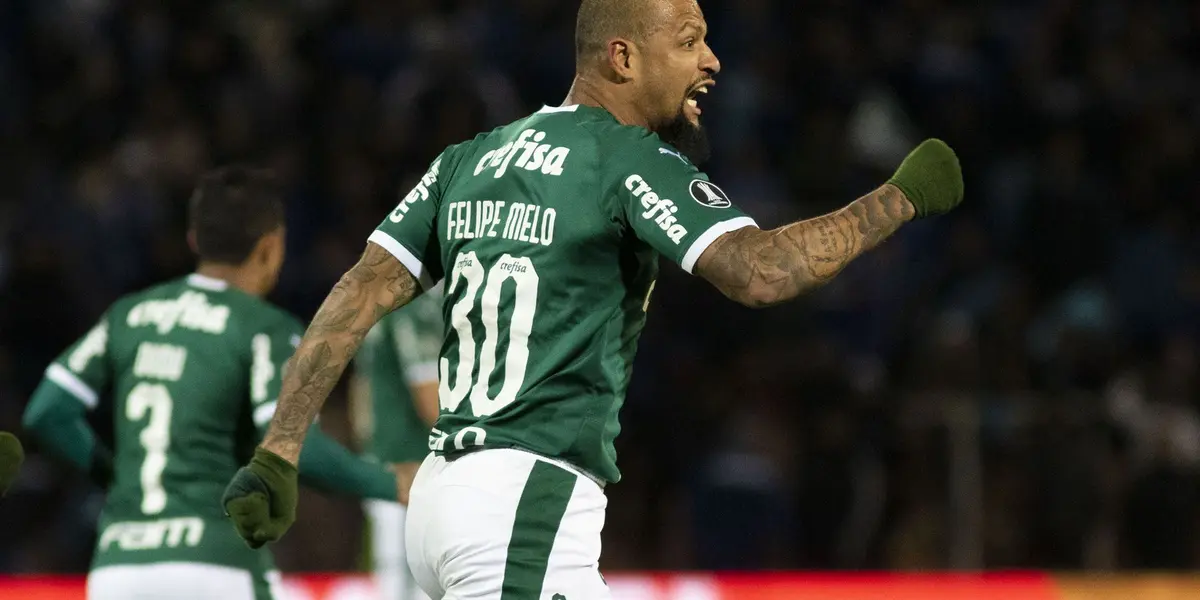 Jogador tem contrato até dezembro com o Palmeiras