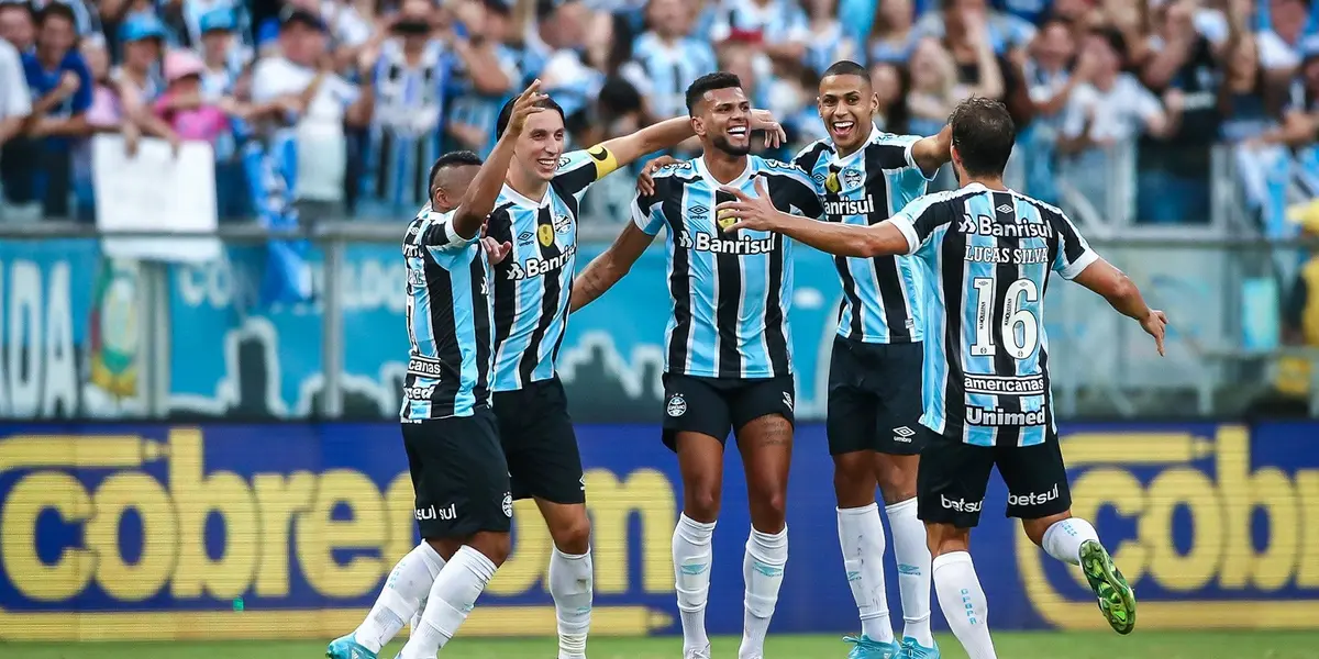 Jogador tem proposta de equipe do exterior para deixar o Grêmio
