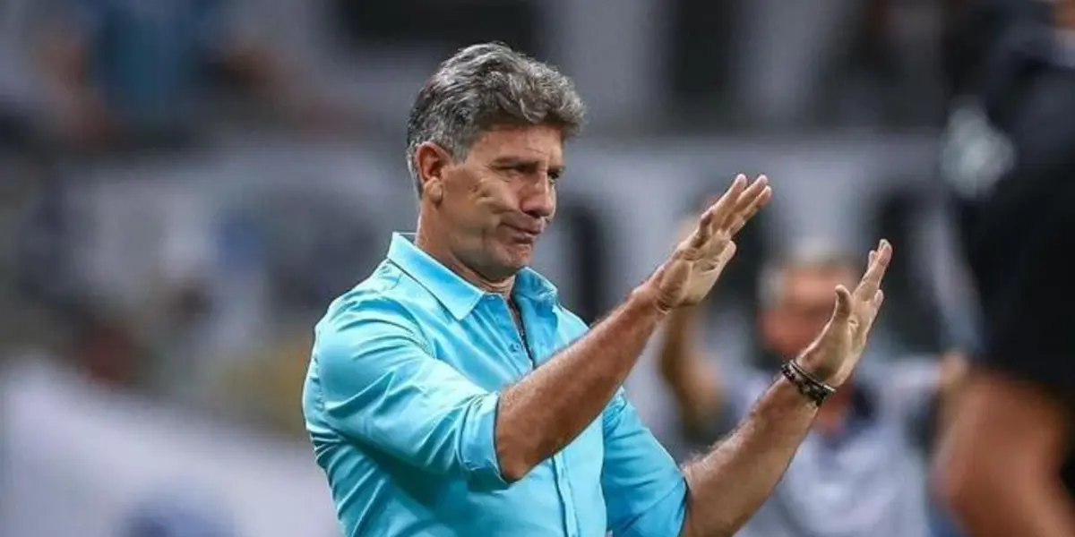 Renato Portaluppi, técnico do Grêmio, expressou sua satisfação com a entrega e dedicação entusiasmada pela equipe durante o jogo