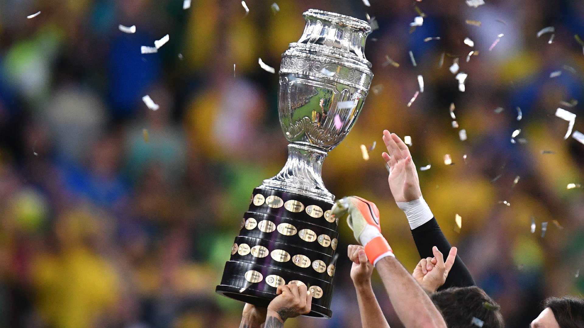 A Copa América está se aproximando, o verão parece muito competitivo pelo nível e pela folha de pagamento que as seleções vão conseguir mostrar