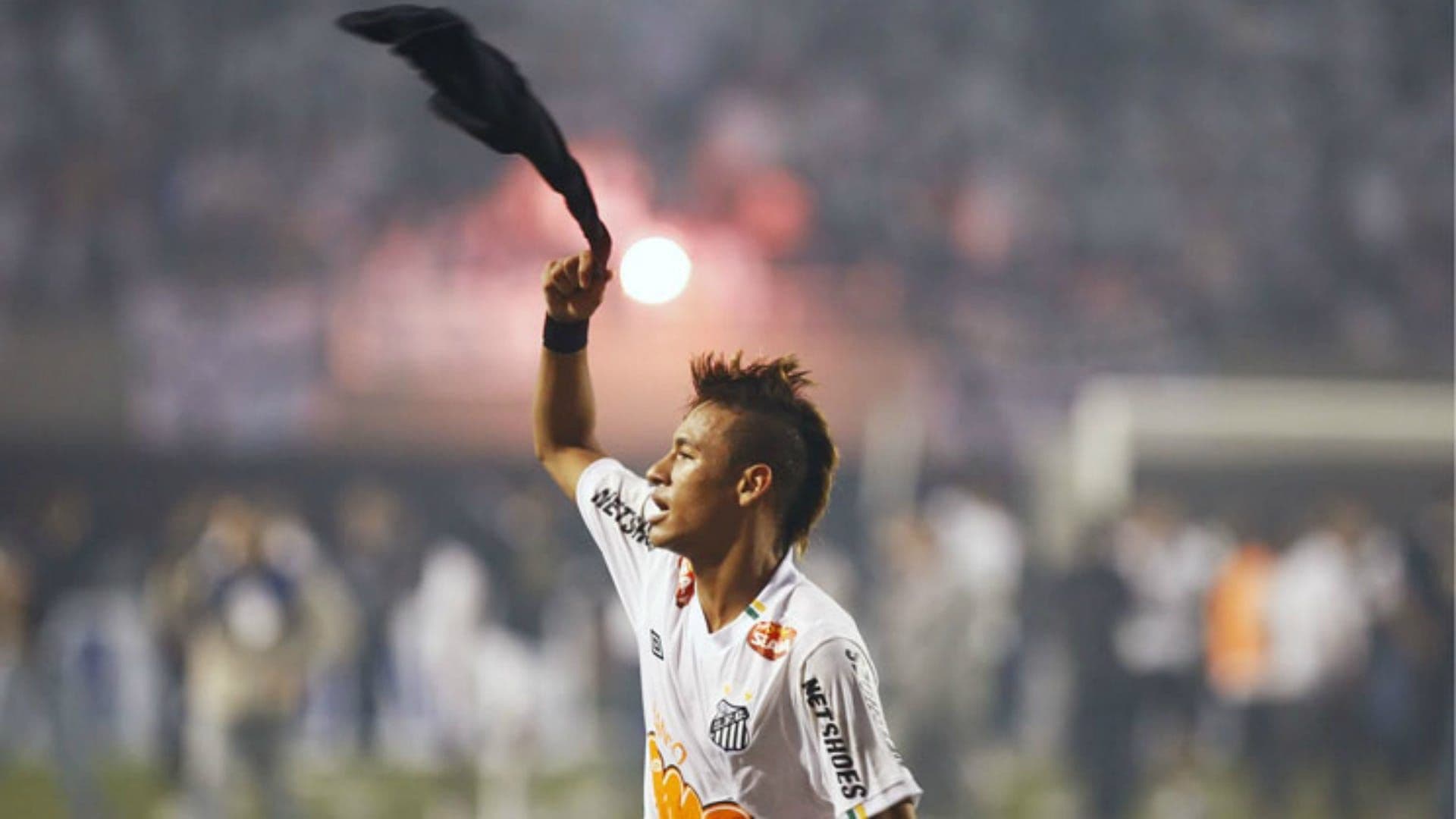A diretoria do Santos está se reaproximando de Neymar, em busca de uma volta, mas o motivo disso pode deixar qualquer um de boca aberta
