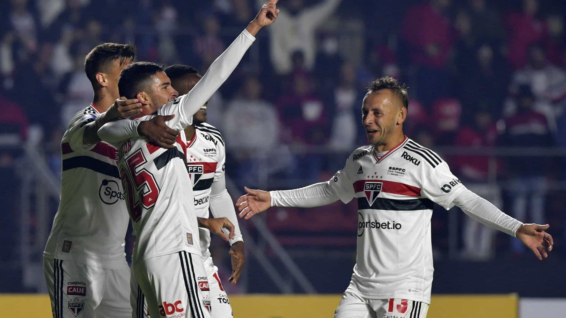 A eliminação dos pênaltis do São Paulo para o Água Santa nas quartas de final do Paulistão 2023 foi um desafio para os jogadores