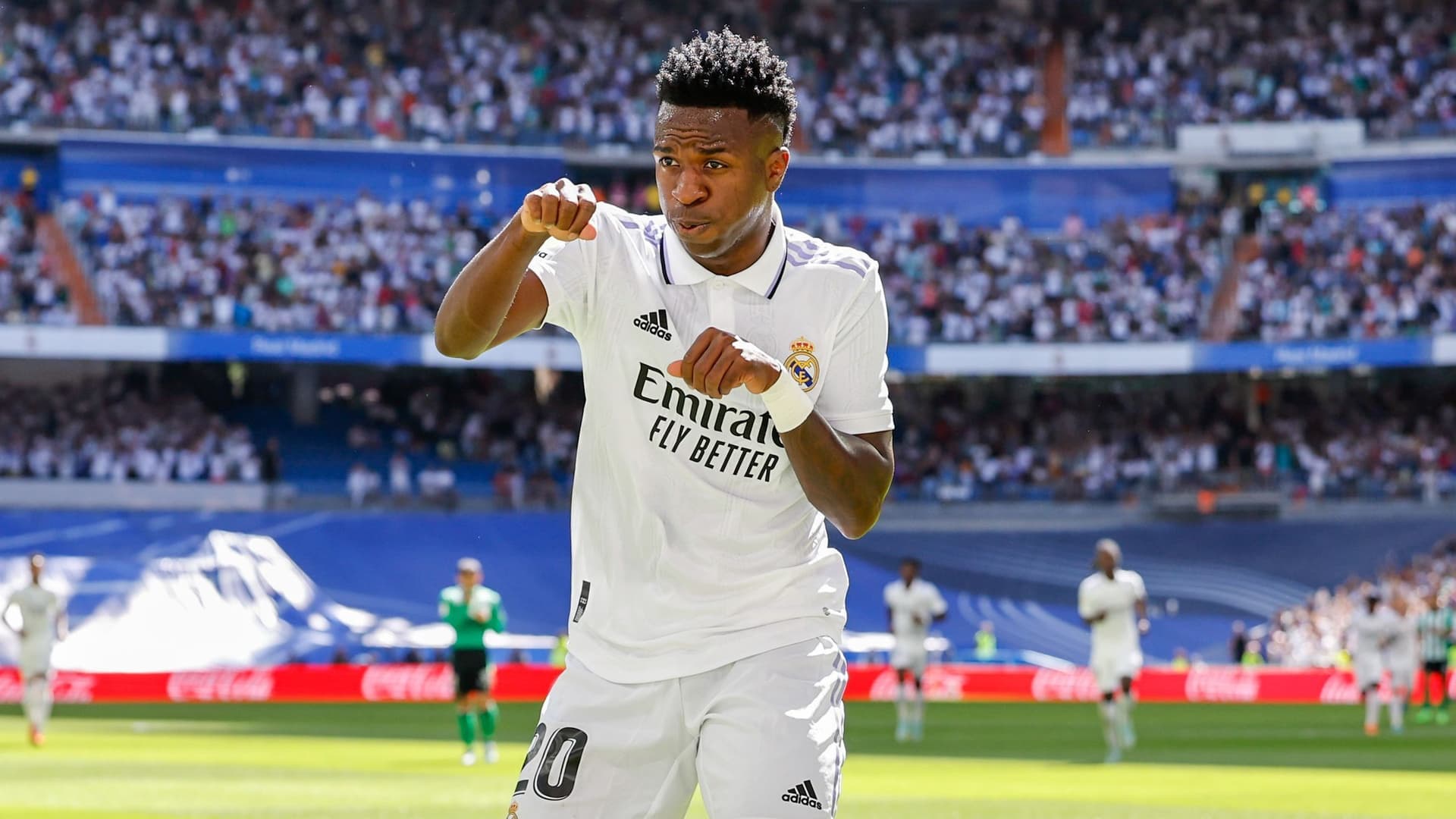 A goleada do Real Madrid sobre o Barcelona por 4 a 0 na semifinal da Copa do Rei foi marcada não apenas por gols, mas também por uma atitude