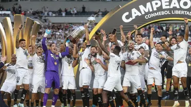 A quebra da maldição dos anos com 4 para os clubes brasileiros. Foto: Instagram