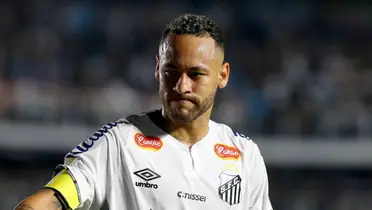 A reação de Neymar no vestiário do Santos (Foto: Santos)