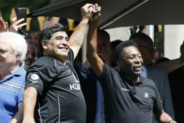 A relação entre Maradona e Pelé sempre foi de uma incrível amizade que jamais permitiu a rivalidade criada em torno disso