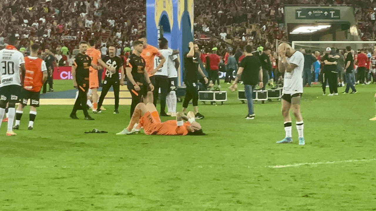 A torcida do Flamengo tirou sarro dele, por sua identificação com um histórico rival