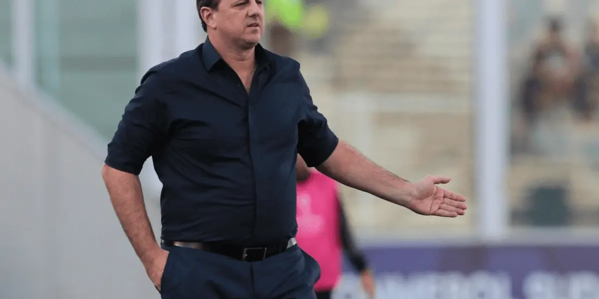 A vida do treinador do Morumbi não está sendo fácil em 2022