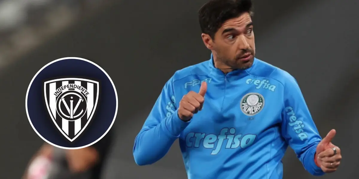 Abel Ferreira e ao lado o escudo do Independiente Del Valle