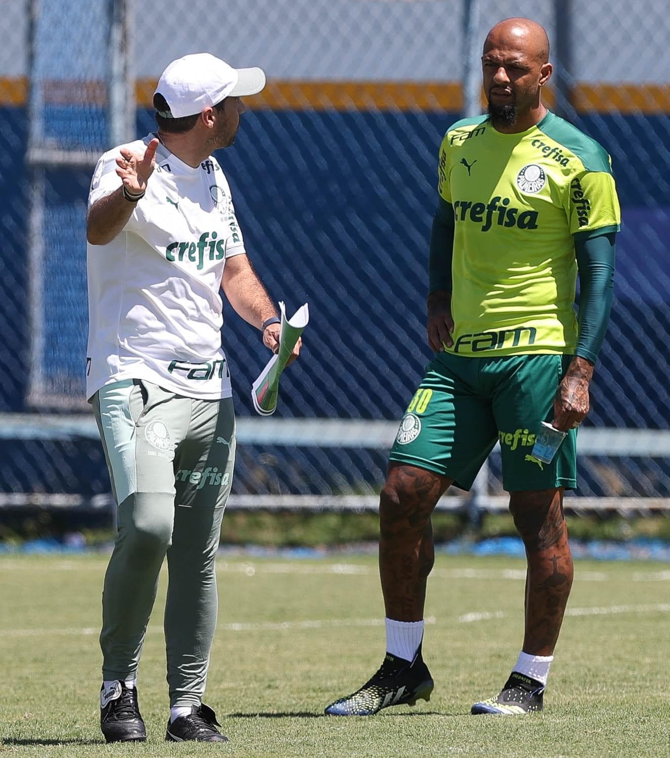 Abel Ferreira pode viabilizar a saída de Felipe Melo e mais jogadores do Palmeiras