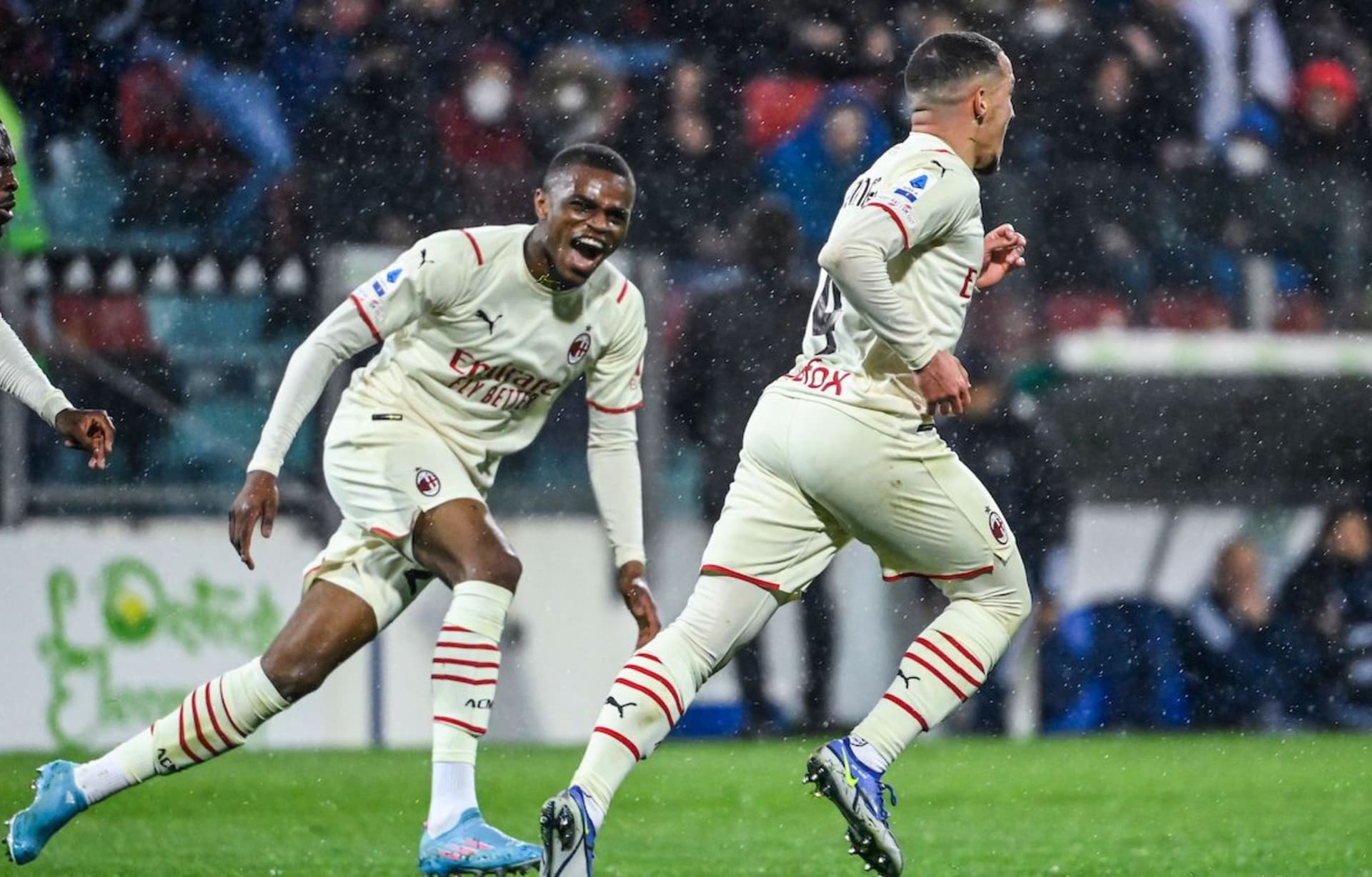 AC Milan venceu o Cagliari por 1-0