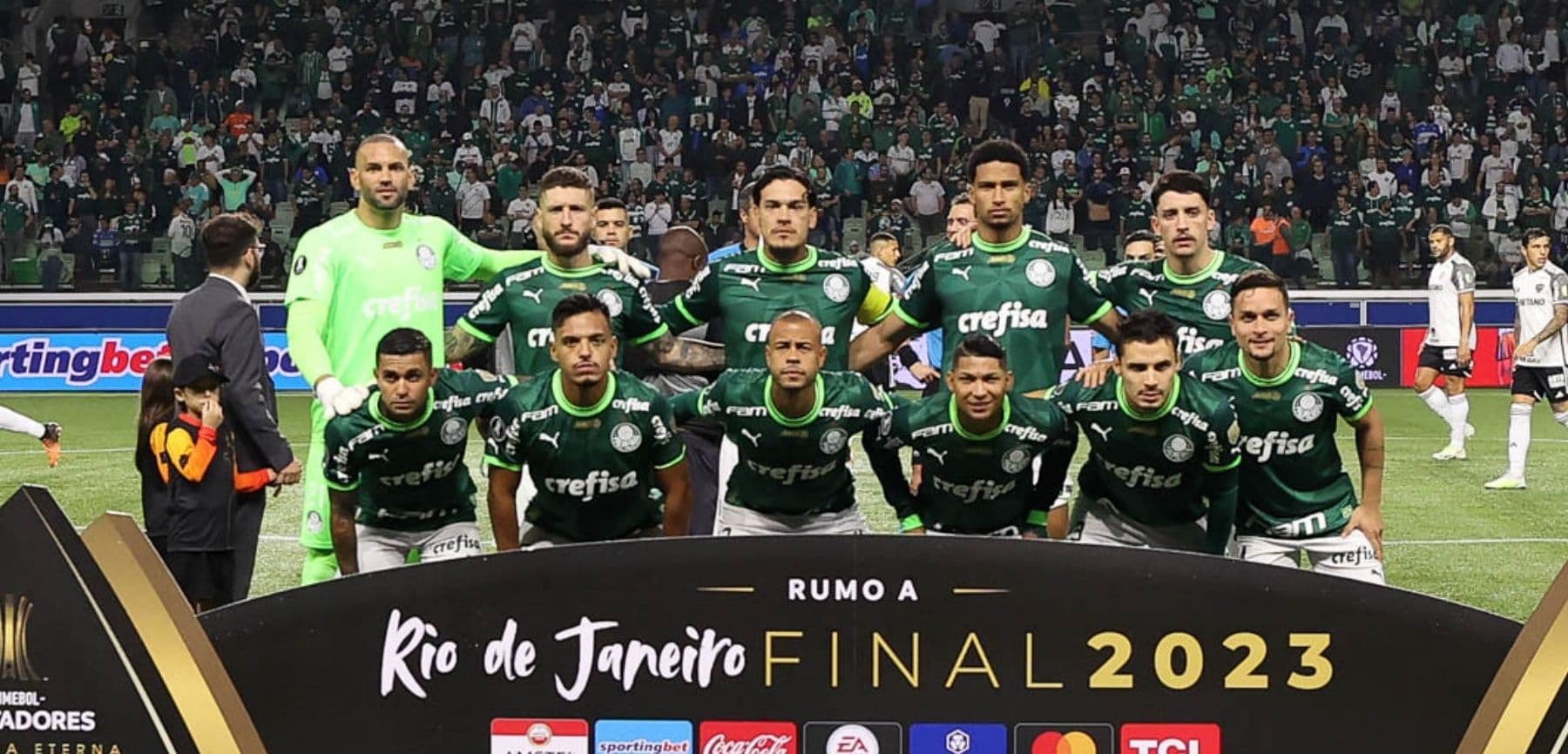 Al-Ittihad faz proposta por Gustavo Gómez, zagueiro e capitão do Palmeiras, oferecendo contrato de três anos