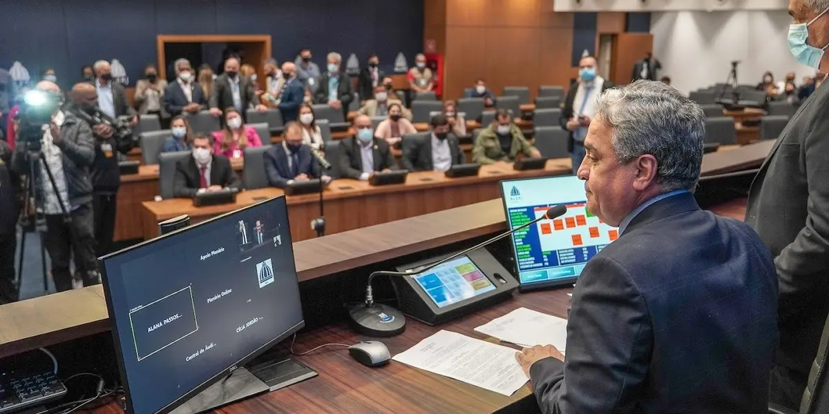 Alerj acionou o clube na Justiça alegando falta de transparência no processo de venda do clube