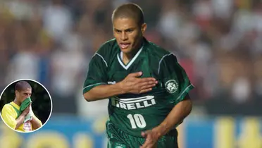 Alex comemora gol marcado pelo Palmeiras na época que era jogador