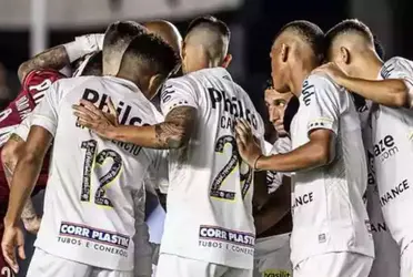 Alex fraturou o tornozelo direito durante treinamento e será desfalque para o Santos