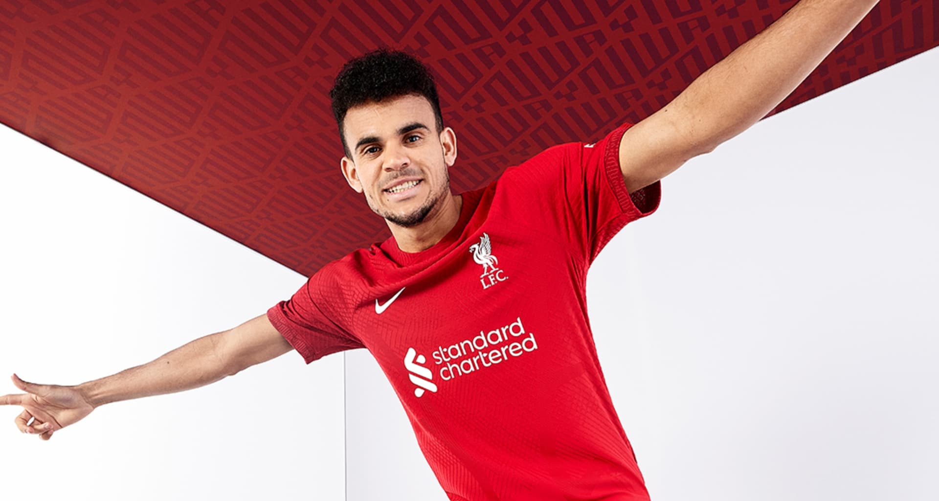 Algumas camisas já foram anunciadas