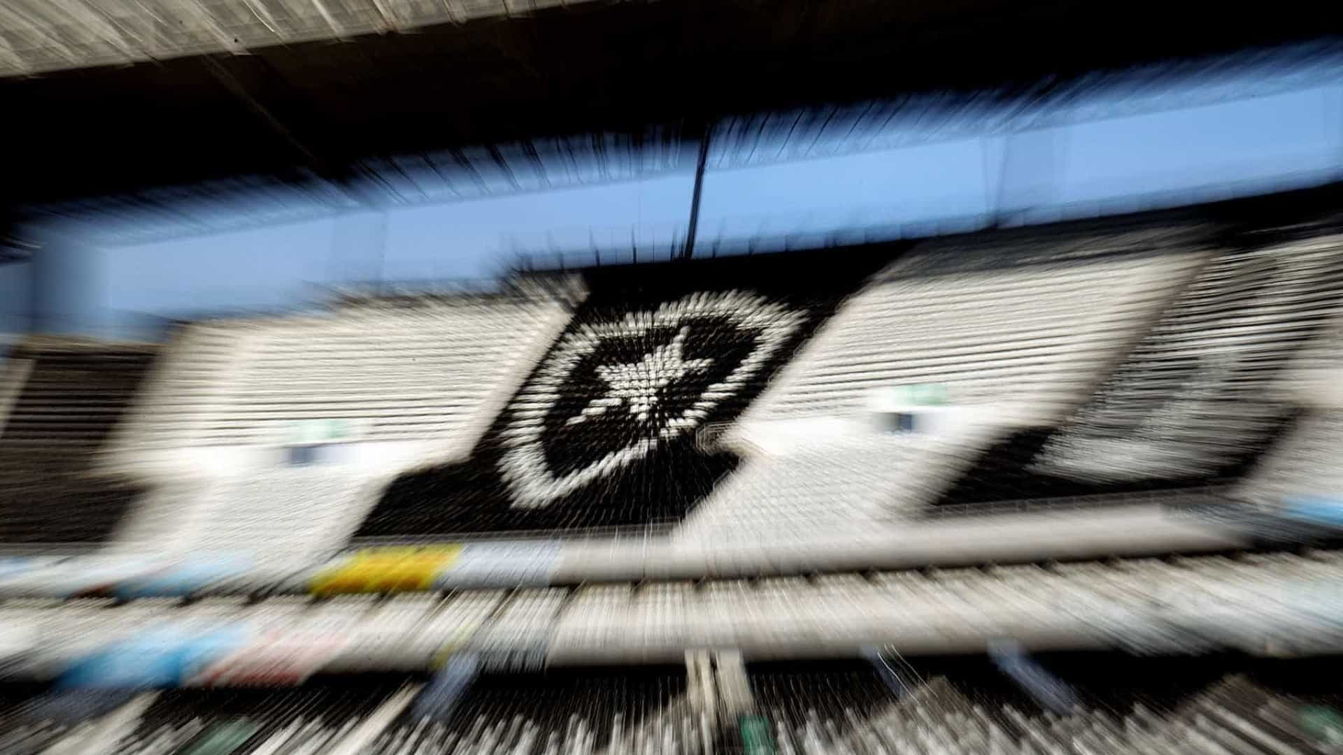 Alvinegro carioca agora buscar se reforçar e montar um time para o início do Campeonato Brasileiro