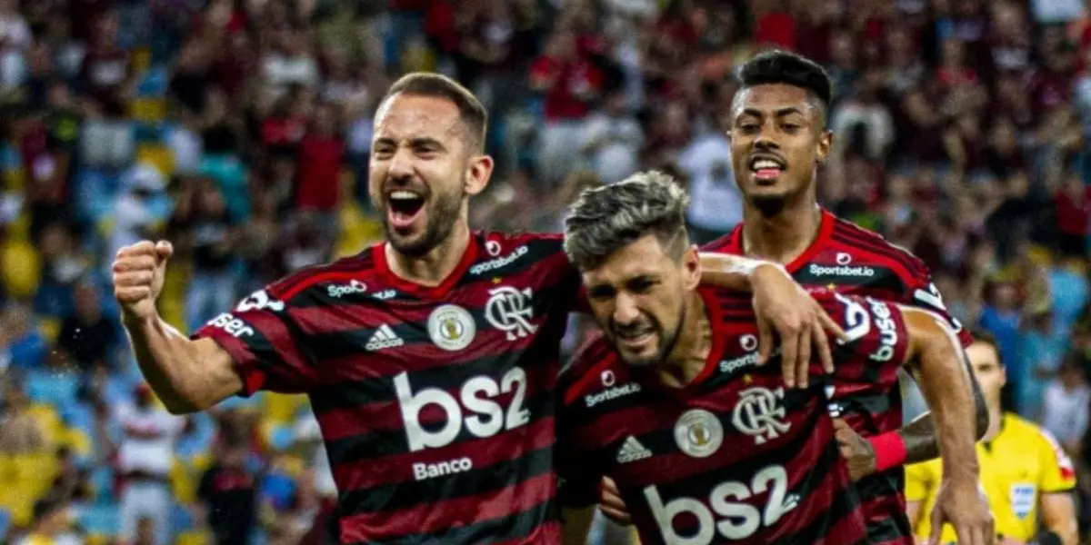 Corinthians tenta o retorno do zagueiro Pablo, atualmente no Flamengo
