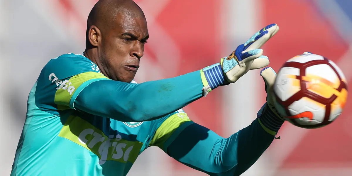 América-MG quer goleiro para substituir Matheus Cavichioli, que está afastado por problemas cardíacos