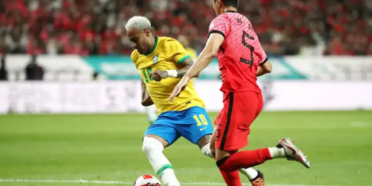 Amistoso foi realizado na Coréia em homenagem aos 20 anos da Copa de 2002