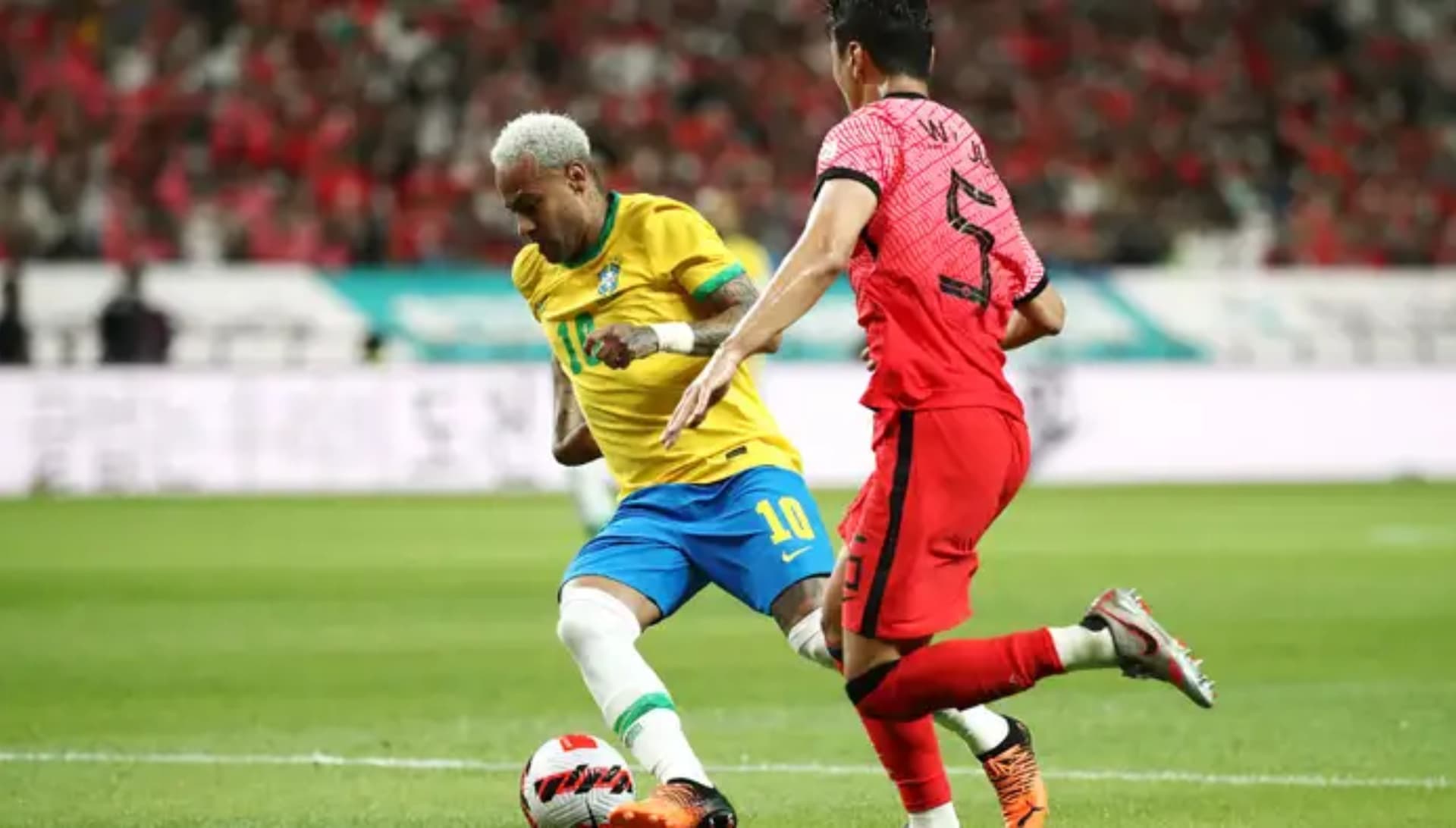 Amistoso foi realizado na Coréia em homenagem aos 20 anos da Copa de 2002