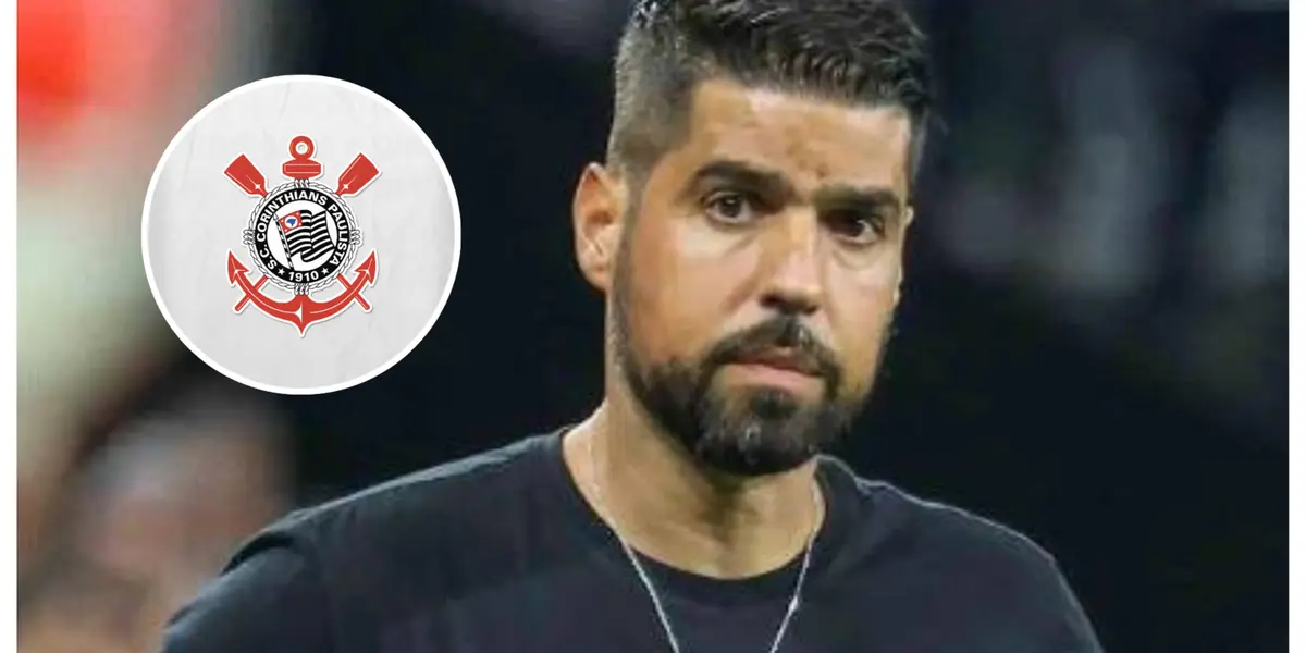 António Oliveira com a camisa do Corinthians