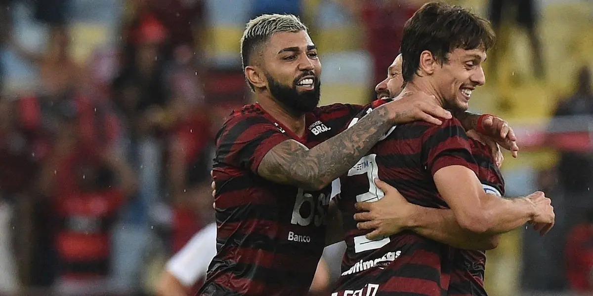 Apesar da vitória sobre o Vasco, o sistema defensivo do Flamengo foi muito mal e causou insegurança na torcida rubro-negra