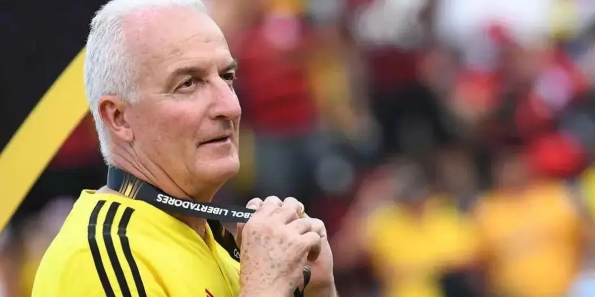 Apesar das dificuldades da negociação, treinador expôs sentimento de querer continuar na Gávea