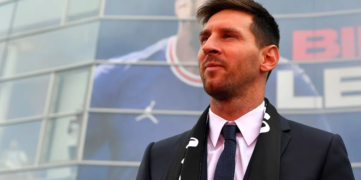 Após a apresentação, agora a expectativa é para quando o jogador argentino se junatrá às estrelas o PSG em campo