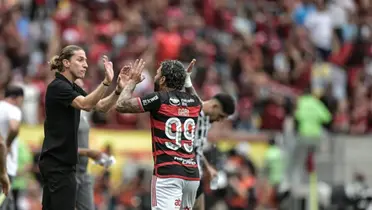 Após jogar junto com Gabigol durante quase cinco anos, Filipe Luís virou técnico e comandou o amigo em 2024