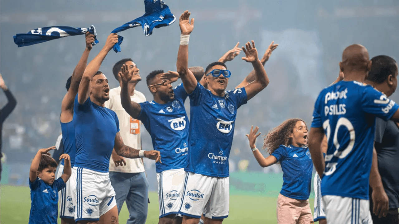 Após mais de um mês de espera, o Cruzeiro finalmente acabou com o jejum de vitórias. No jogo realizado no estádio Independência neste sábado