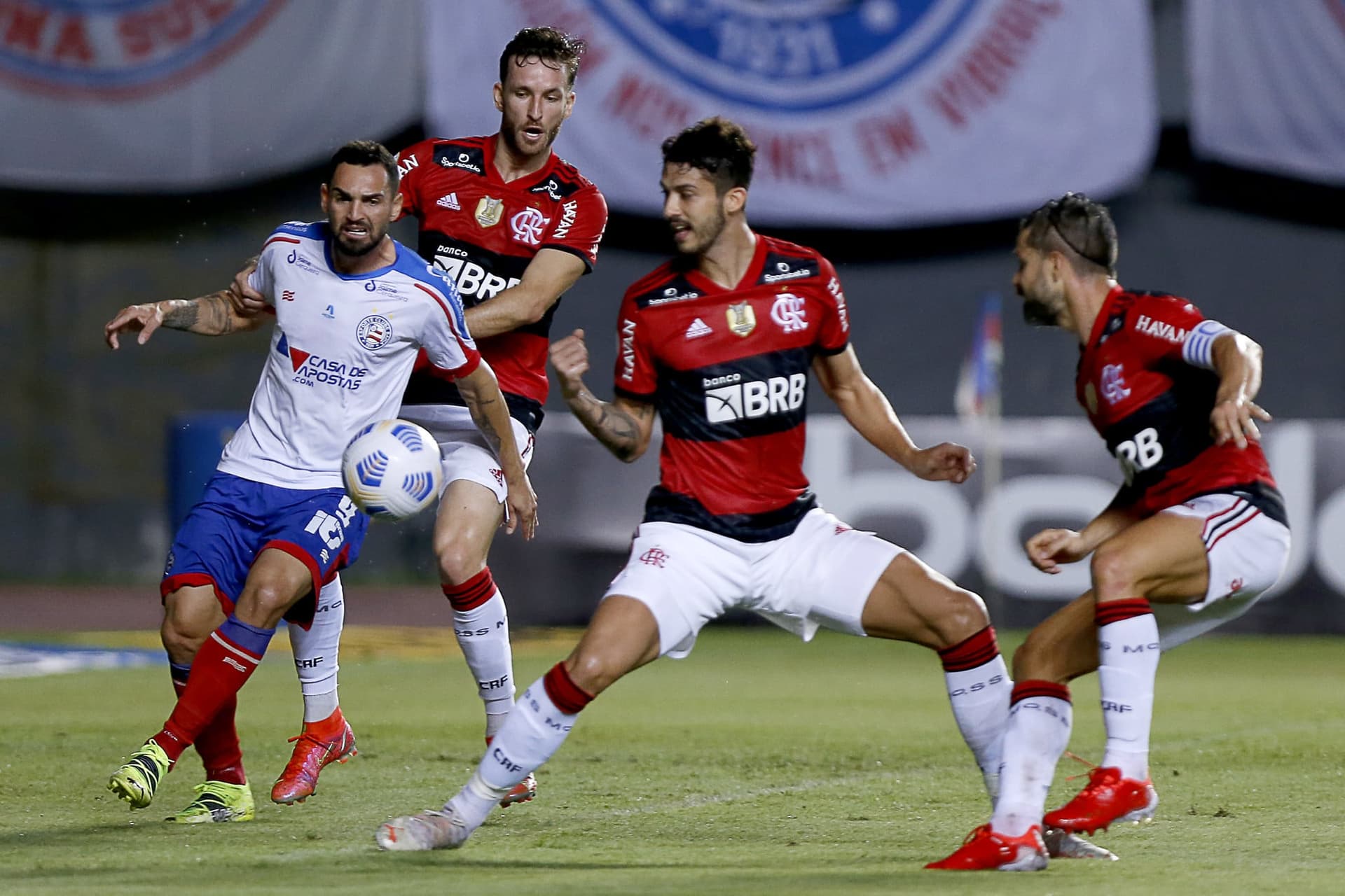 Após tropeço contra lanterna, Flamengo quer repetir a maior goleada do Brasileirão contra o Bahia