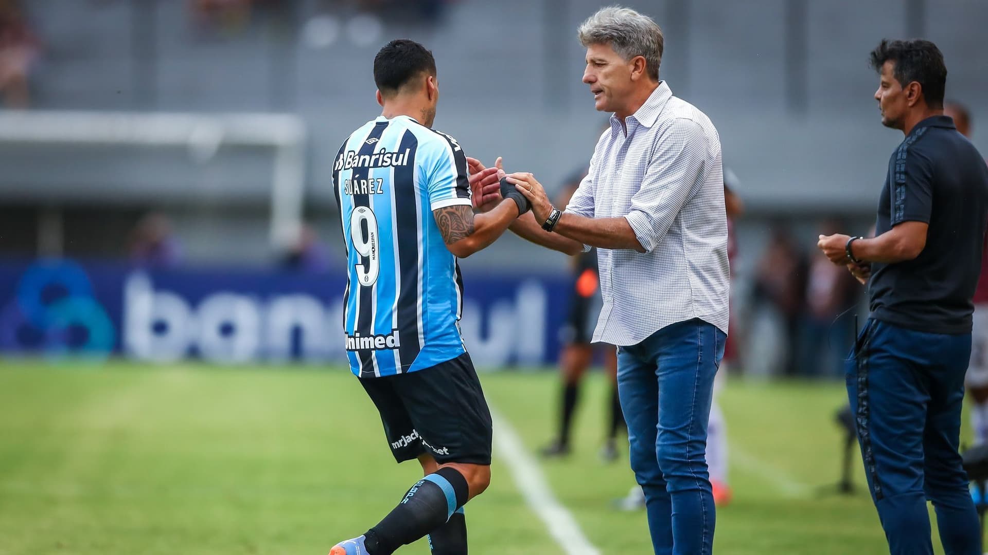 Após uma importante vitória no clássico Gre-Nal 438 na última final de semana, o Grêmio retomou os treinamentos nesta terça-feira